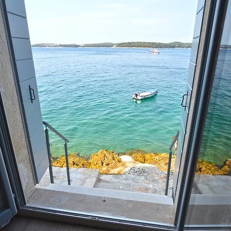 Апартаменти Arnolongo Sea View Ровінь Екстер'єр фото